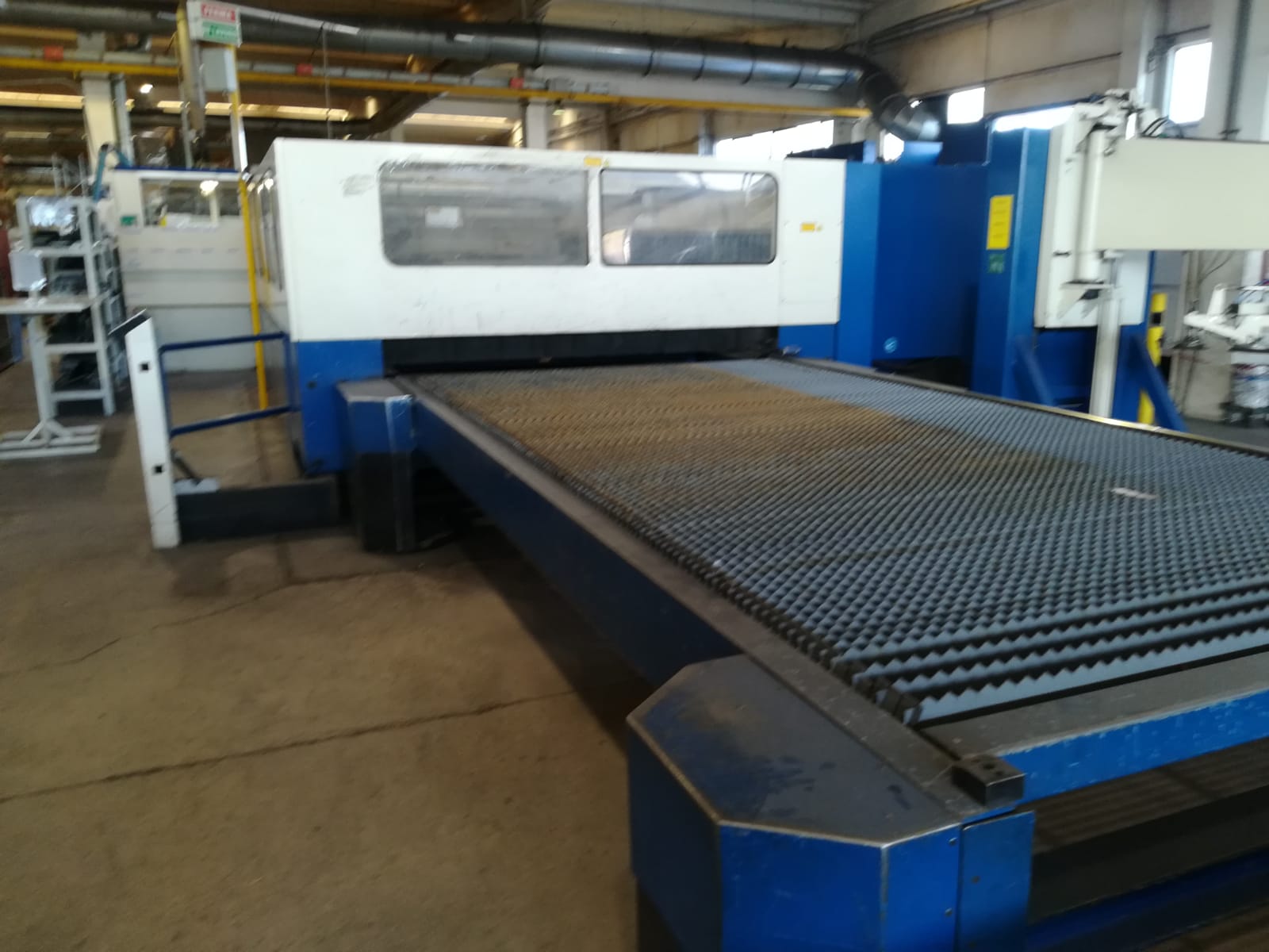 TRUMPF 4030  2000